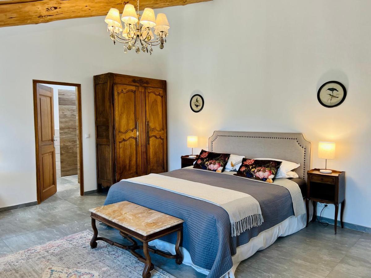 Domaine De La Brave Bed & Breakfast Pernes-les-Fontaines Luaran gambar