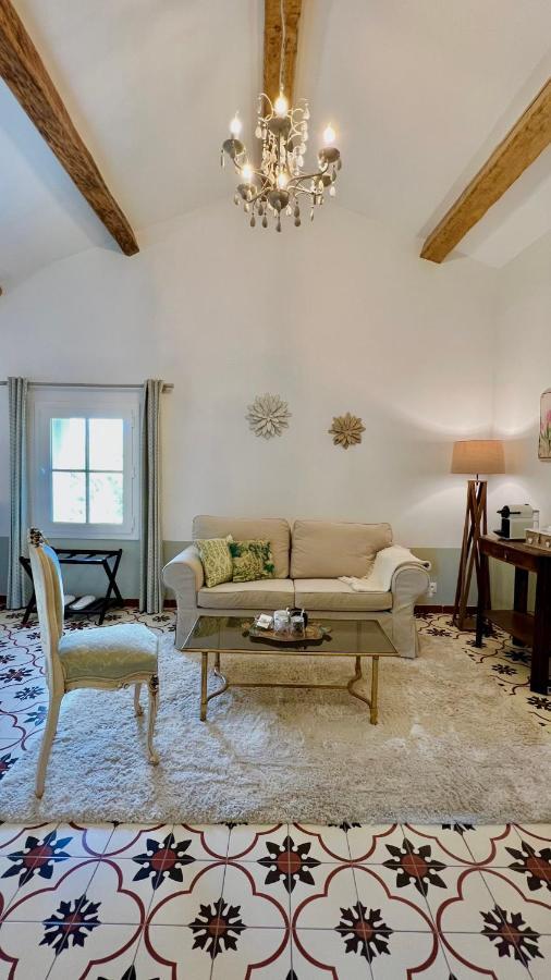 Domaine De La Brave Bed & Breakfast Pernes-les-Fontaines Luaran gambar