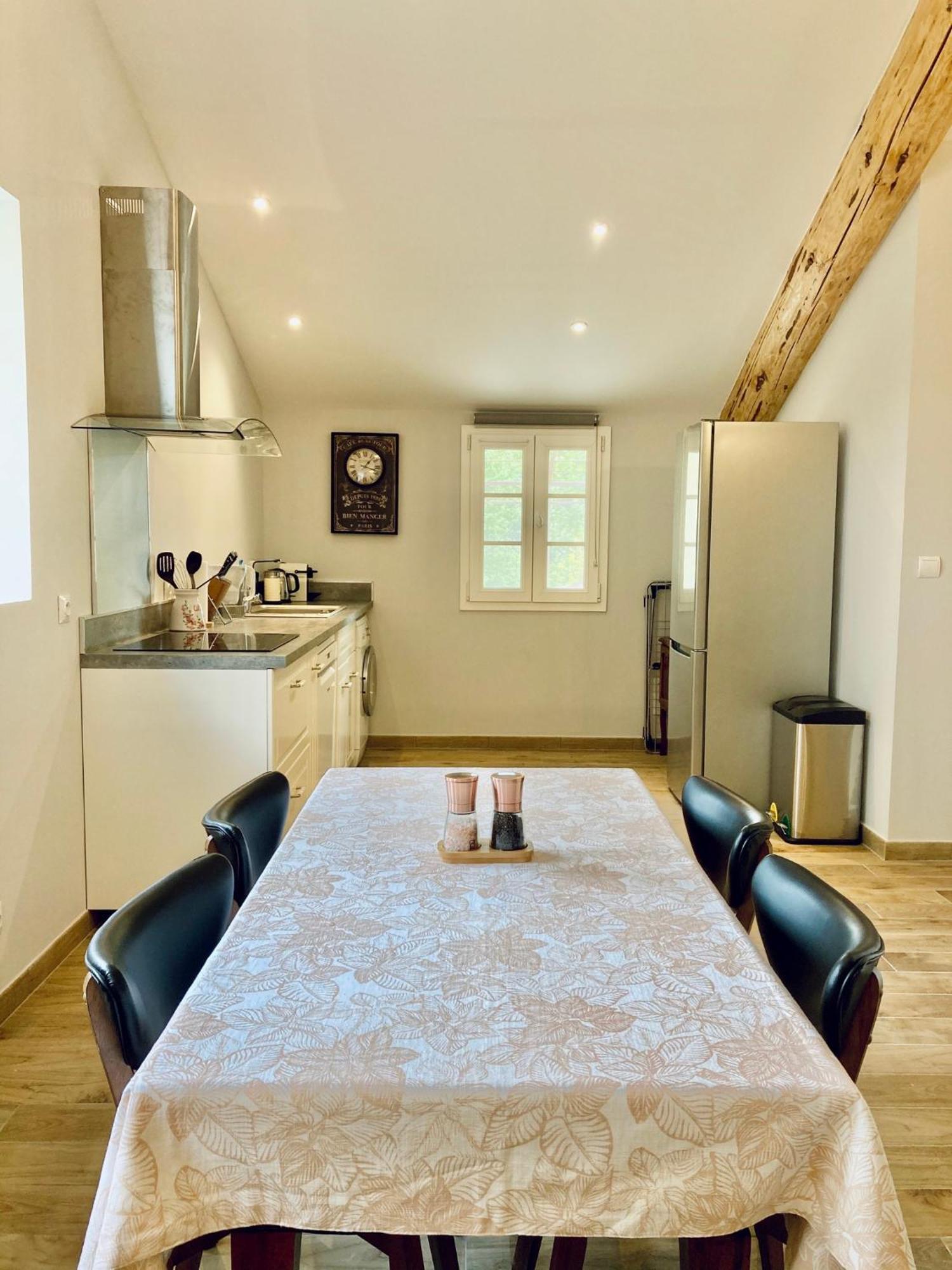 Domaine De La Brave Bed & Breakfast Pernes-les-Fontaines Bilik gambar